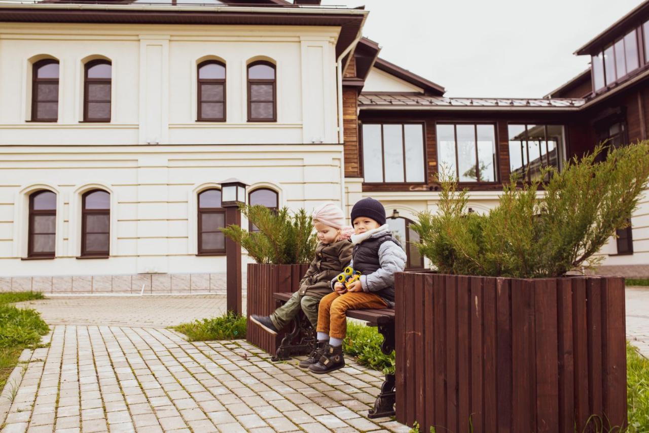 Medniy Dvor Hotel Suzdal Exterior foto