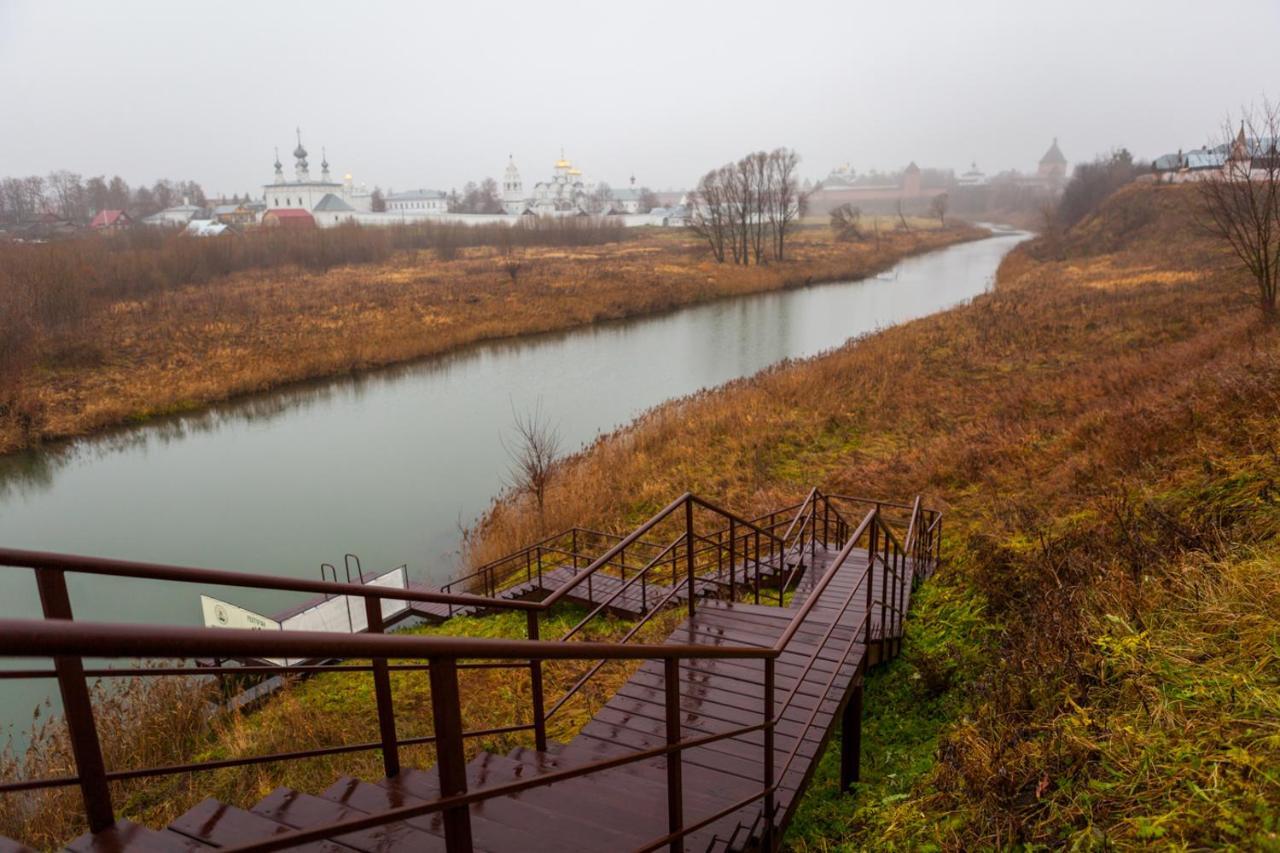 Medniy Dvor Hotel Suzdal Exterior foto